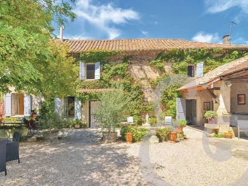 Maison Mas-Blanc-des-Alpilles