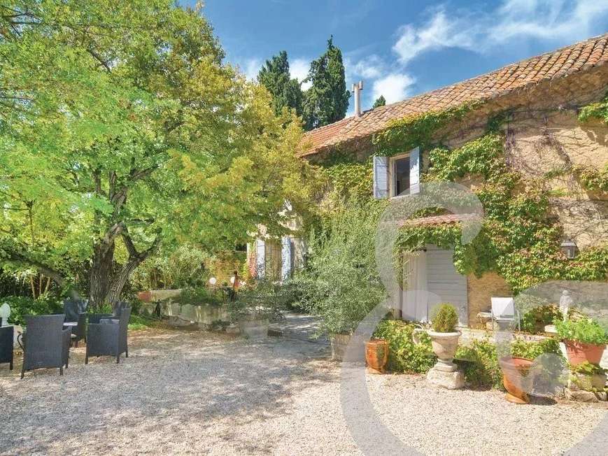 Maison Mas-Blanc-des-Alpilles