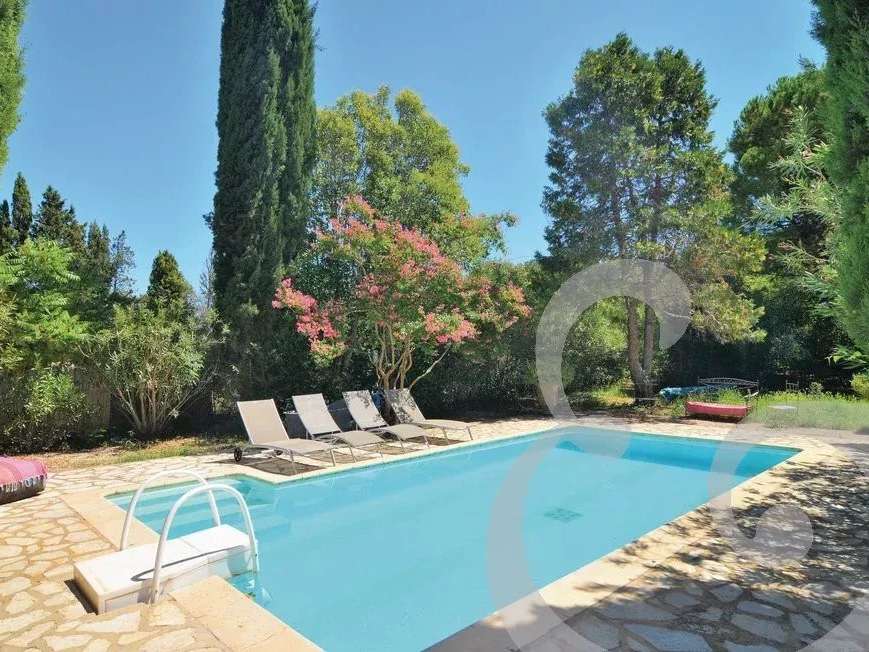 Maison Mas-Blanc-des-Alpilles