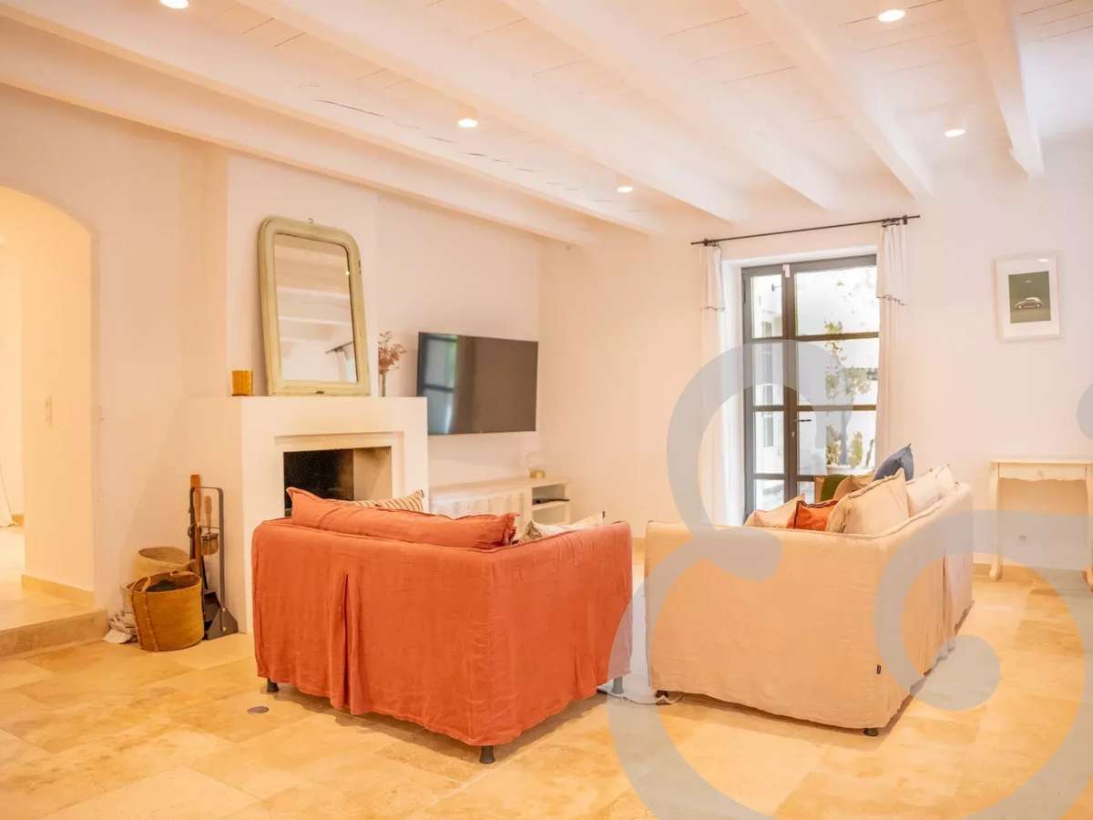 House Mas-Blanc-des-Alpilles