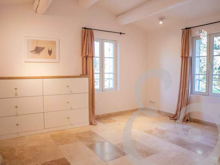 House Mas-Blanc-des-Alpilles - 5 bedrooms - 250m²