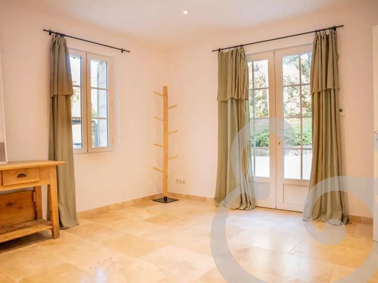 House Mas-Blanc-des-Alpilles - 5 bedrooms - 250m²