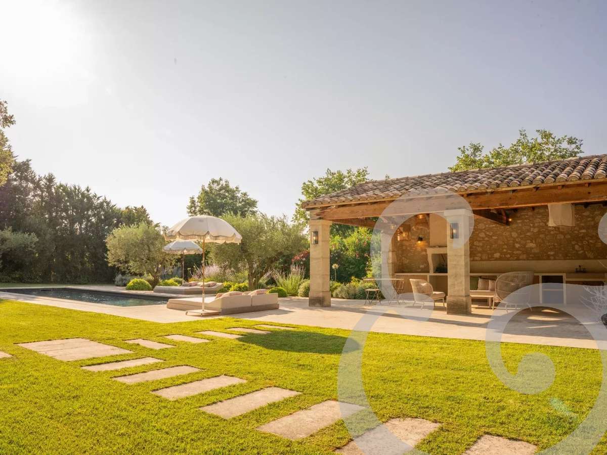 Property Mas-Blanc-des-Alpilles