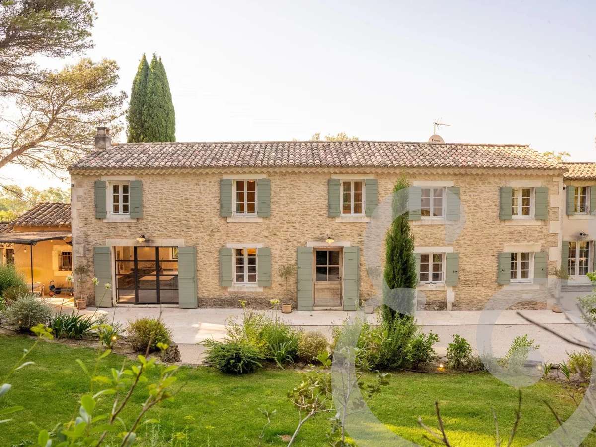 Property Mas-Blanc-des-Alpilles