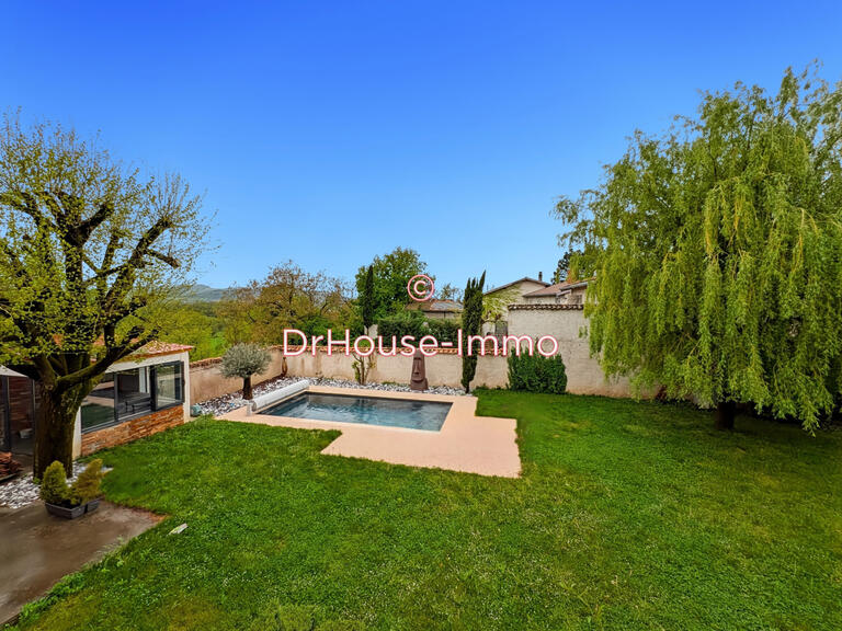 Villa Massieux - 6 bedrooms - 270m²