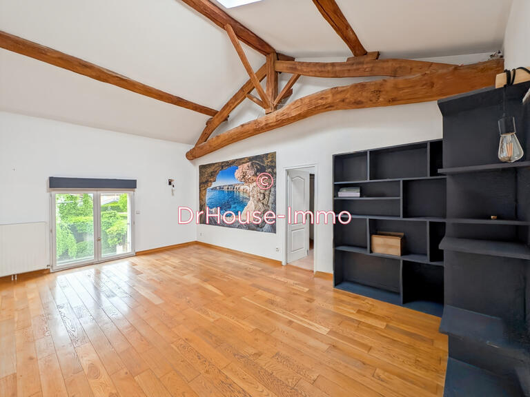 Villa Massieux - 6 bedrooms - 270m²