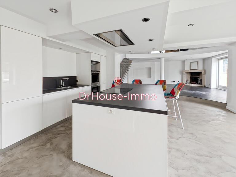 Villa Massieux - 6 bedrooms - 270m²