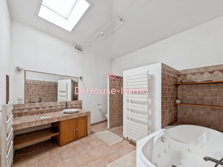 Villa Massieux - 6 bedrooms - 270m²