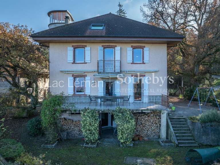 House Massongy - 5 bedrooms - 306m²