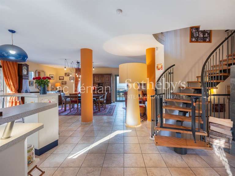 House Massongy - 5 bedrooms - 306m²