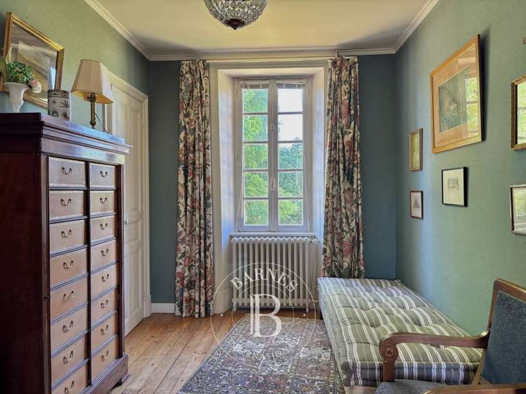 Maison Mathieu - 8 chambres - 282m²