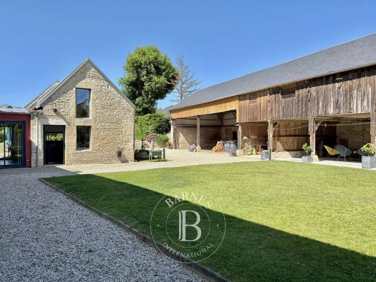 Maison Mathieu - 4 chambres - 266m²