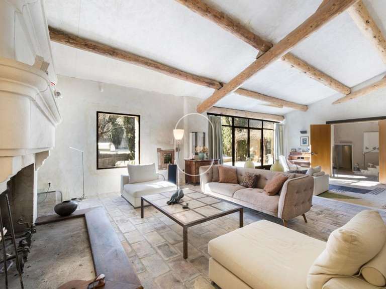 Maison Maubec - 5 chambres - 575m²