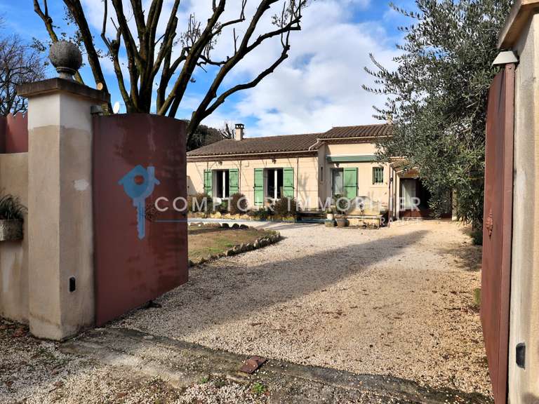 House Maubec - 3 bedrooms - 120m²