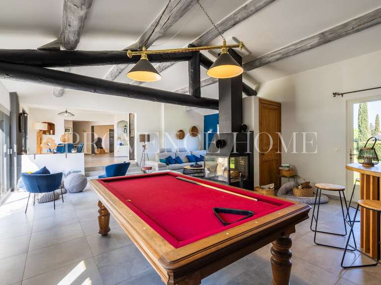 Propriété Maubec - 5 chambres - 305m²