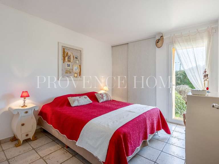 Propriété Maubec - 4 chambres - 192m²