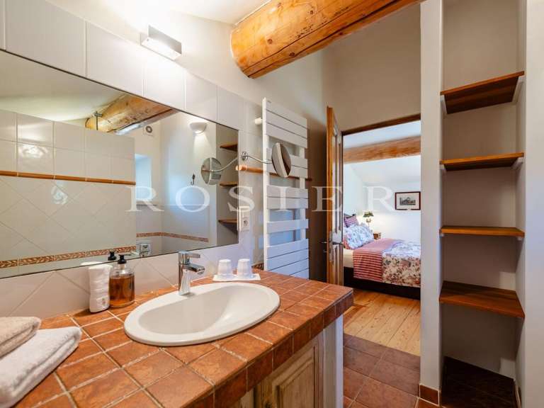 Villa Maubec - 7 chambres - 308m²