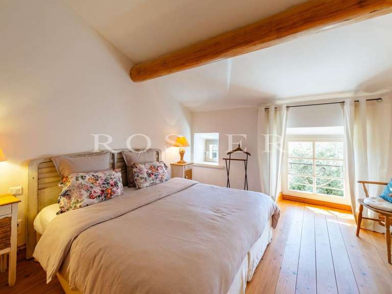 Villa Maubec - 7 chambres - 308m²