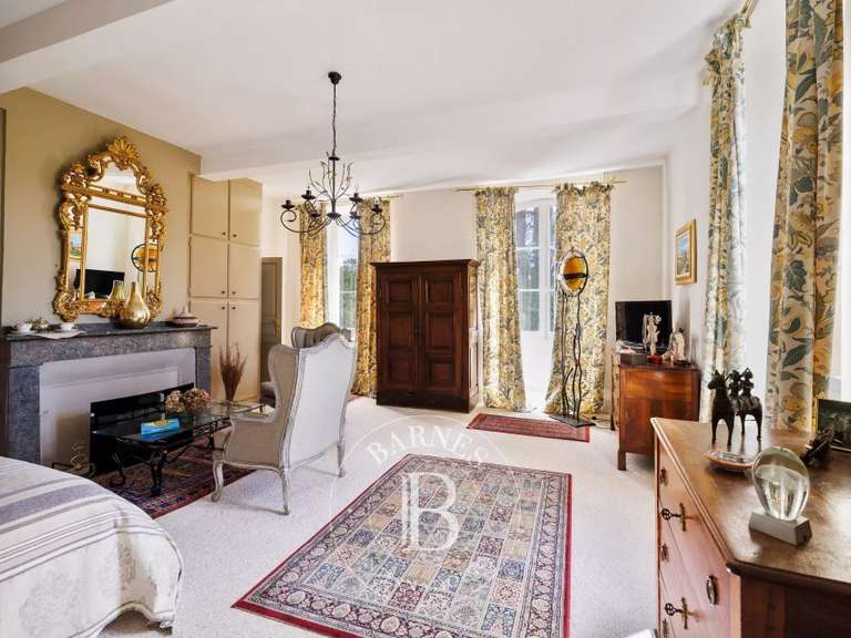 Château Maubourguet - 10 chambres - 1200m²
