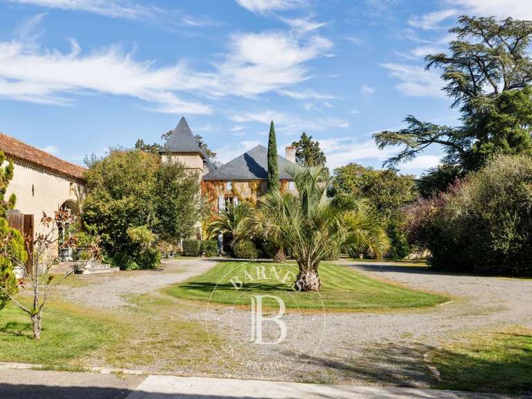 Château Maubourguet - 10 chambres - 1200m²