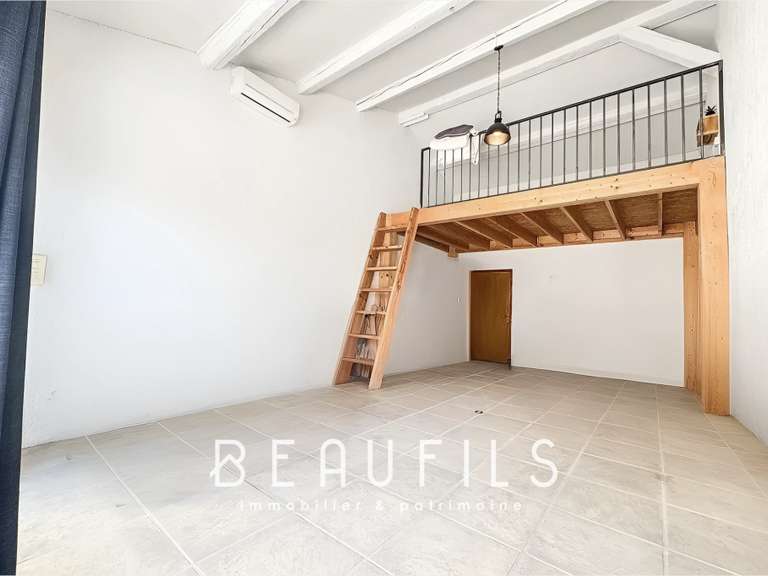 Appartement Mauguio - 3 chambres - 191m²