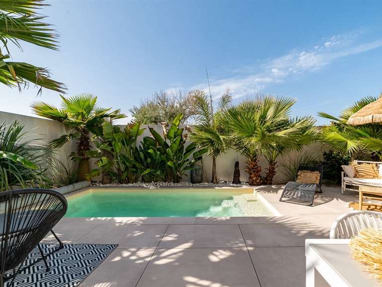 Maison Mauguio - 4 chambres - 247m²