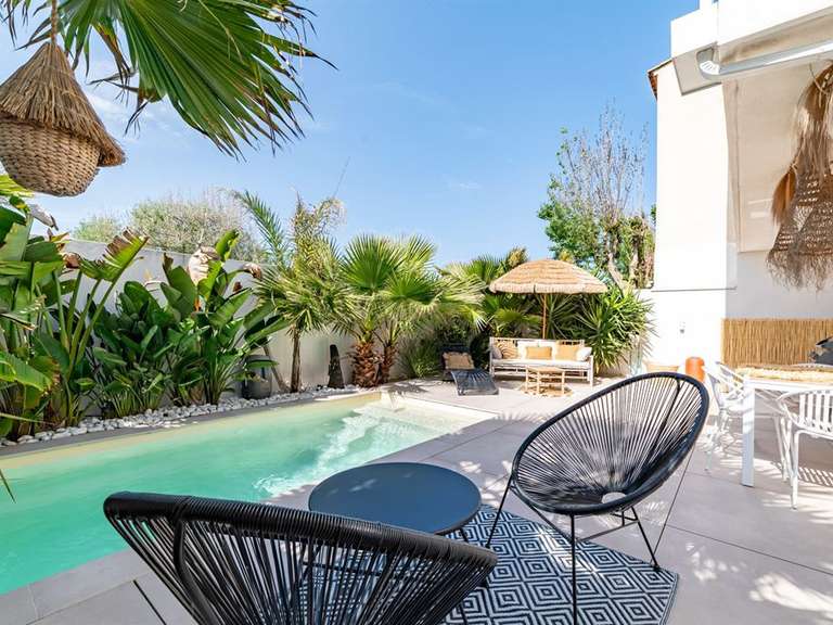 Maison Mauguio - 4 chambres - 247m²