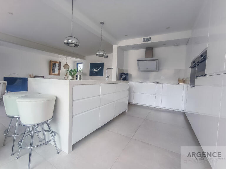 Maison Mauguio - 5 chambres - 247m²