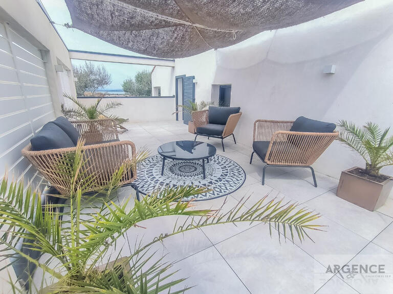 Maison Mauguio - 5 chambres - 247m²