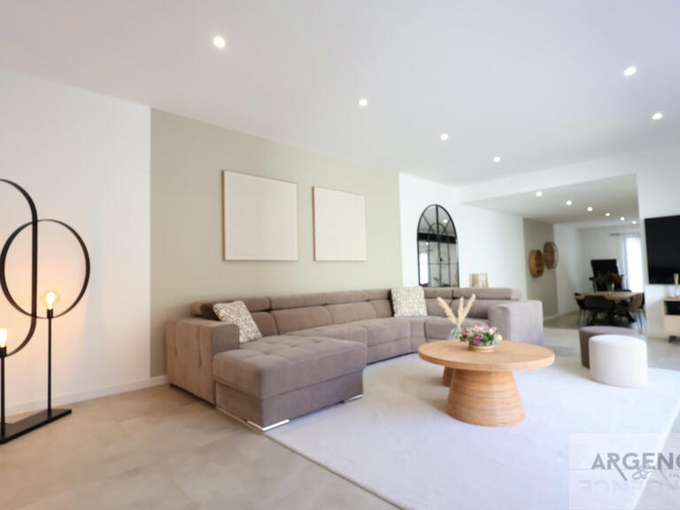 Maison Mauguio - 4 chambres - 200m²