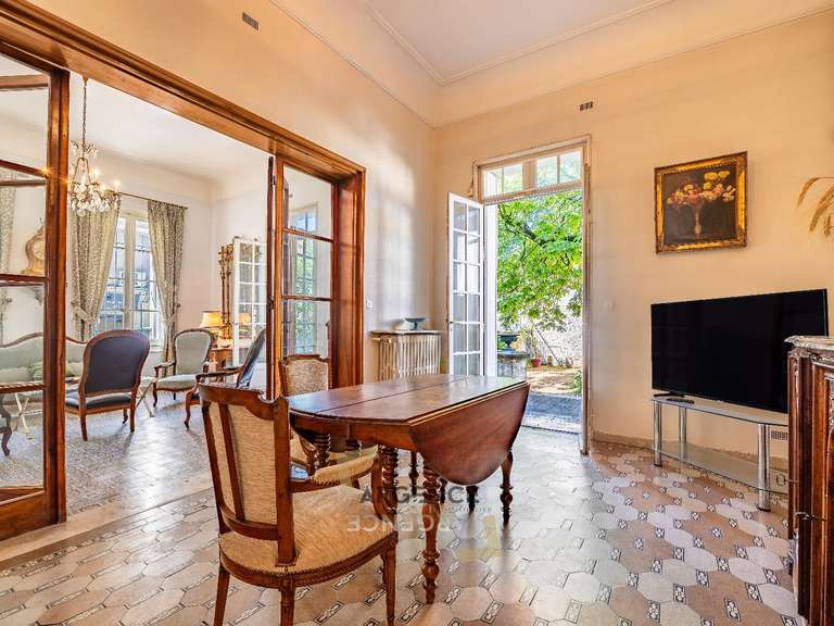 Maison Mauguio - 5 chambres - 286m²