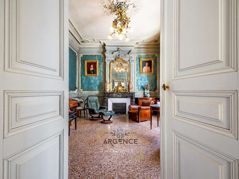 Maison Mauguio - 5 chambres - 286m²