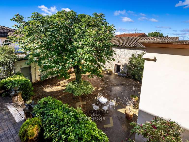 Maison Mauguio - 5 chambres - 286m²