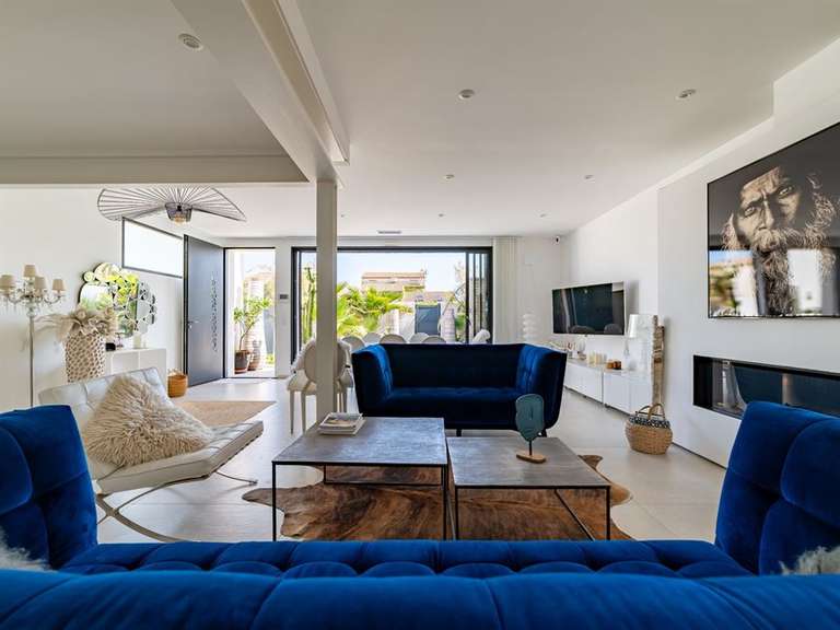 Maison Mauguio - 4 chambres - 247m²
