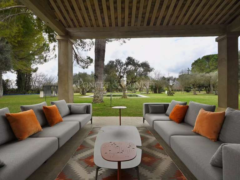 Propriété Mauguio - 5 chambres - 880m²