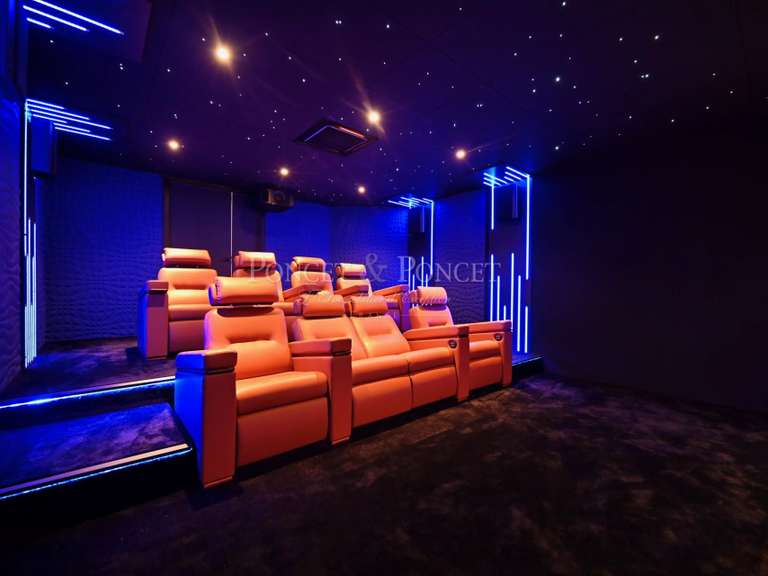 Propriété Mauguio - 5 chambres - 880m²