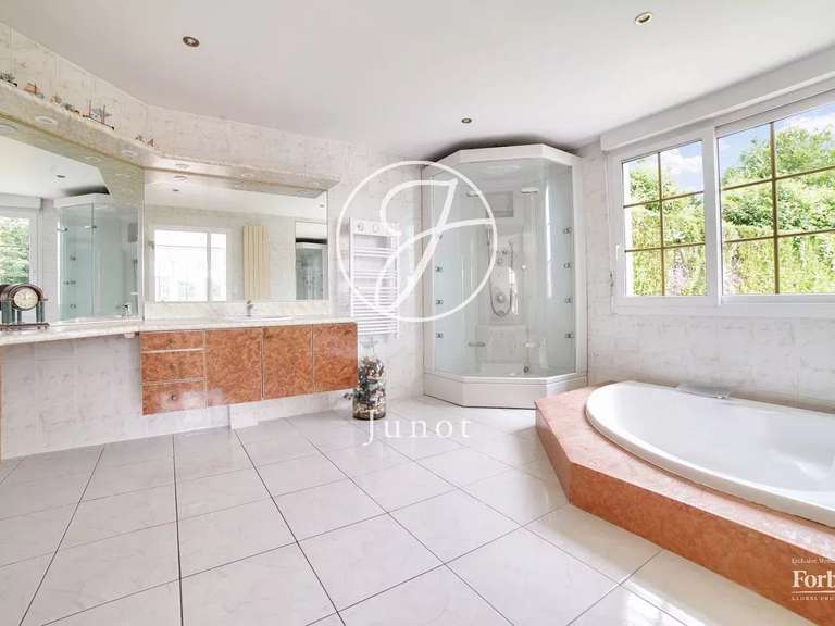 Maison Maule - 4 chambres - 349m²