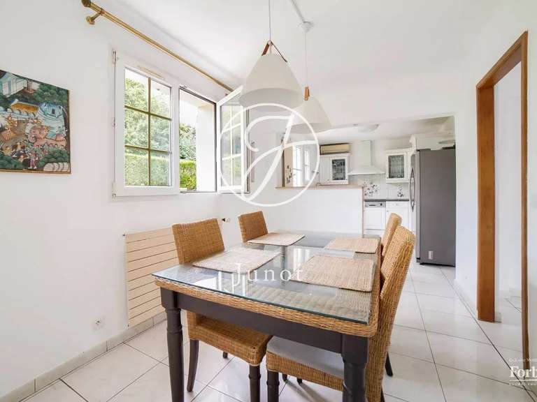 Maison Maule - 4 chambres - 349m²