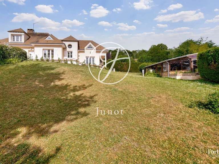 Maison Maule - 4 chambres - 349m²