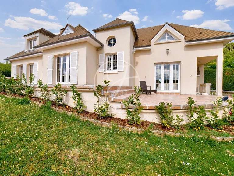 Maison Maule - 4 chambres - 349m²