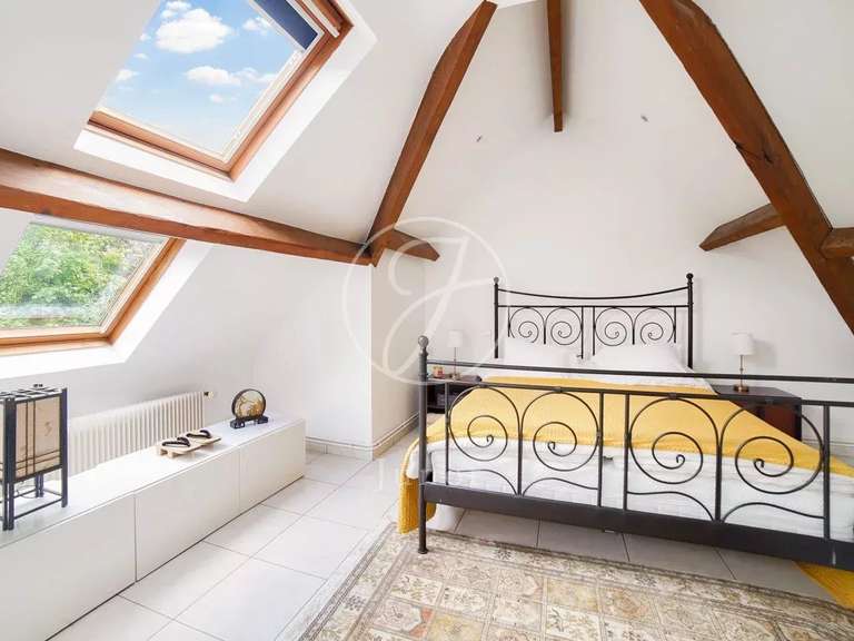 Maison Maule - 4 chambres - 349m²