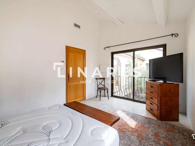 Appartement Maussane-les-Alpilles - 3 chambres - 210m²
