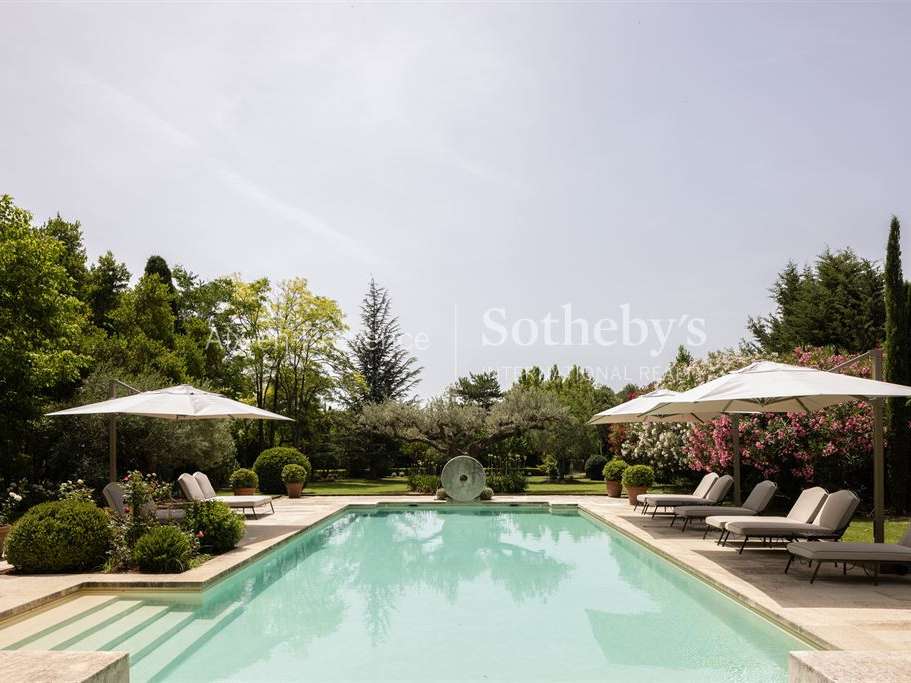 House Maussane-les-Alpilles