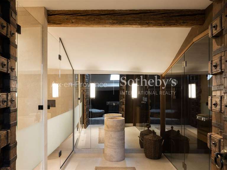 Maison Maussane-les-Alpilles - 8 chambres - 840m²