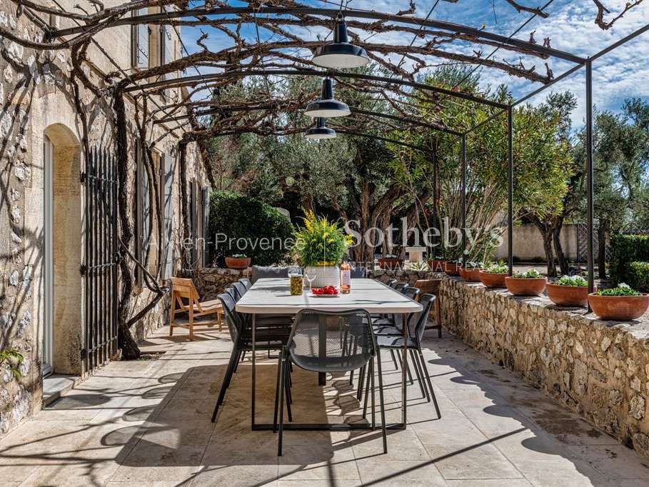 House Maussane-les-Alpilles
