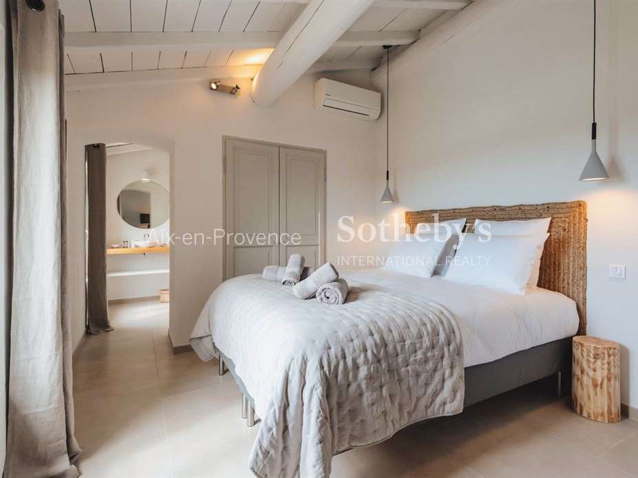 House Maussane-les-Alpilles