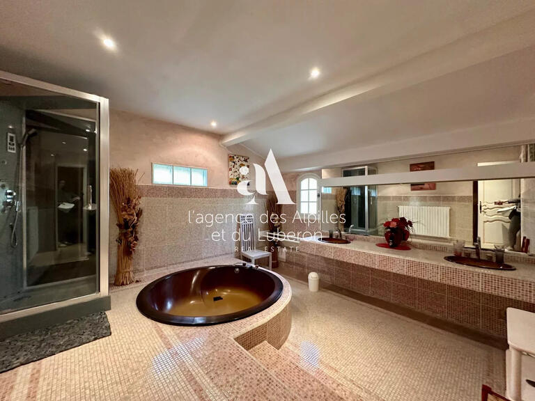 Maison Maussane-les-Alpilles - 5 chambres - 230m²