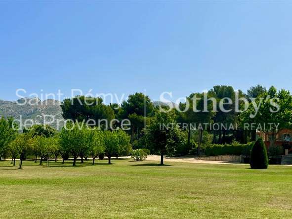 Maison Maussane-les-Alpilles - 6 chambres - 500m²