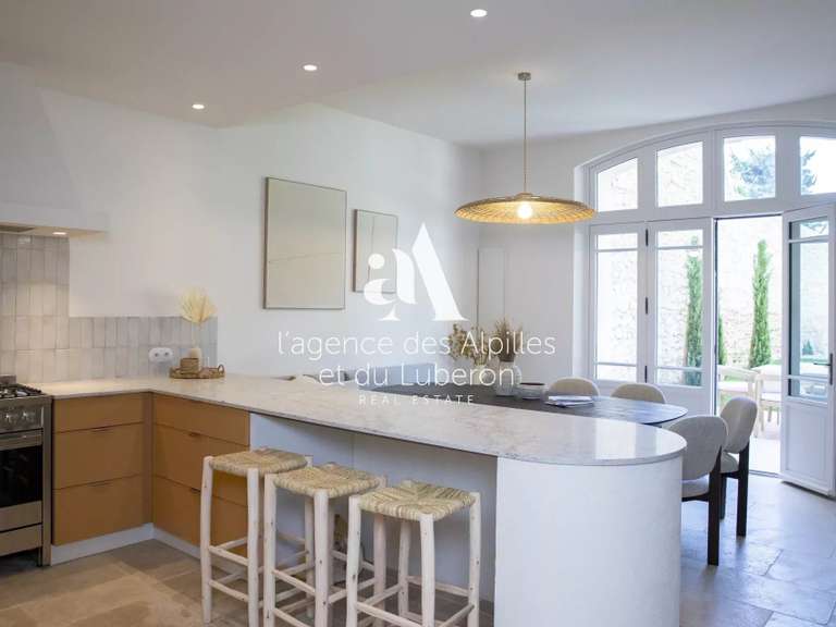 Maison Maussane-les-Alpilles - 5 chambres - 250m²
