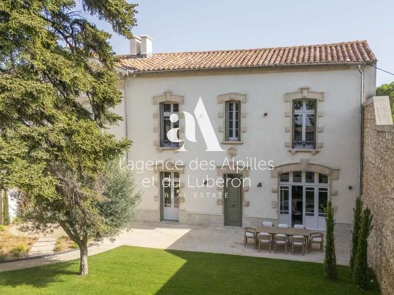 Maison Maussane-les-Alpilles - 5 chambres - 250m²